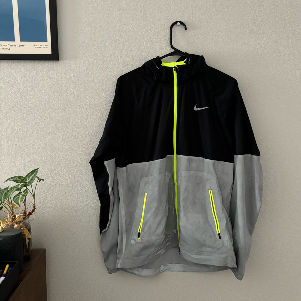 Nike Dri-FIT Running Jacket Black Gray Neon Yellow -Men’s M